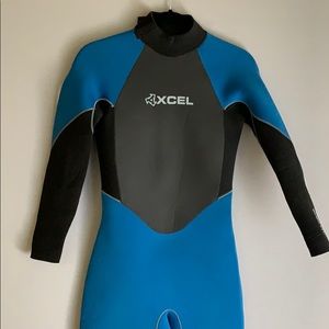 Youth Full Zip Wetsuit size 14